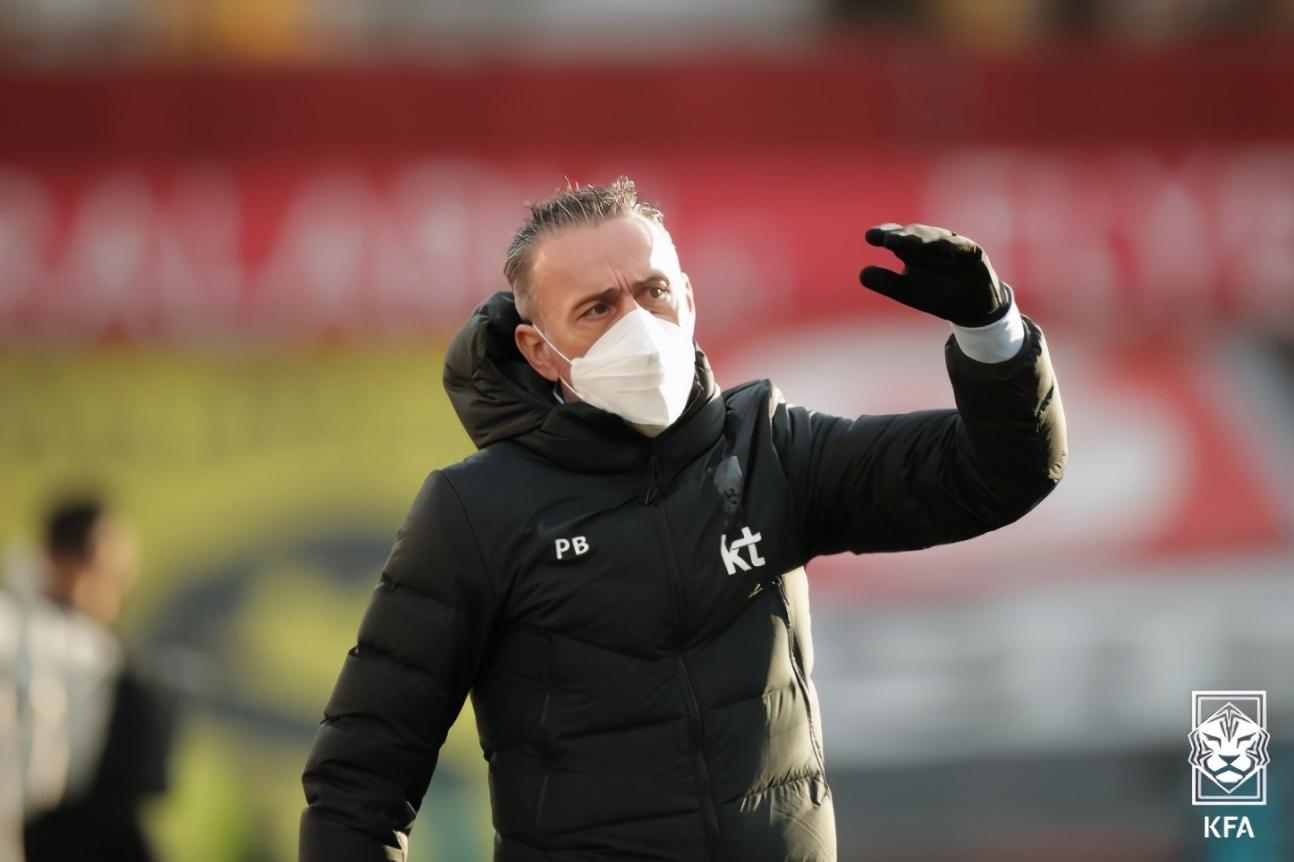 冲刺阶段体能课后；费城76人远射贴柱备战亚冠；球迷炸锅；医务组通报恢复-九游体育